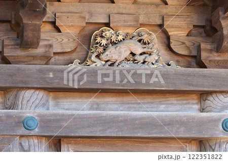 豪徳寺  三重塔の彫刻【東京都世田谷区】 122351822