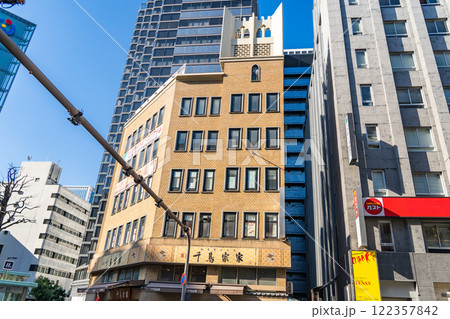千鳥屋宗家ビル(旧早稲田屋ビル)堺筋本町交差点 大阪レトロビルめぐり 千鳥屋宗家ビル(旧早稲田屋ビル)堺筋本町交差点 大阪レトロビルめぐり 122357842