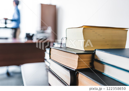 Image photo 122358650