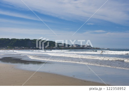 【鎌倉市】由比ヶ浜の風景 【鎌倉市】由比ヶ浜の風景 122358952