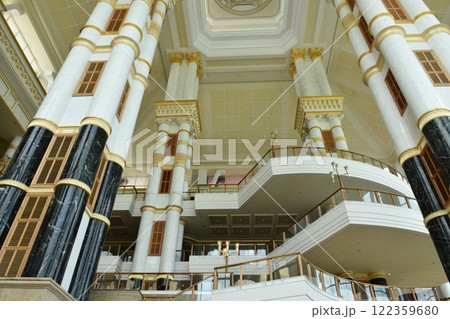 高級ホテル 122359680