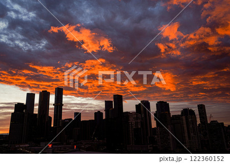 メルボルンの夜明けのイメージ 122360152