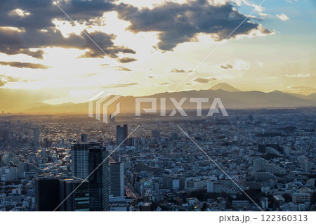 Tokyo, Japan - December 14, 2024: Aerial view of landscape sunset and cityscape tokyo, Japan. Tokyo, Japan - December 14, 2024: Aerial view of landscape sunset and cityscape tokyo, Japan. 122360313