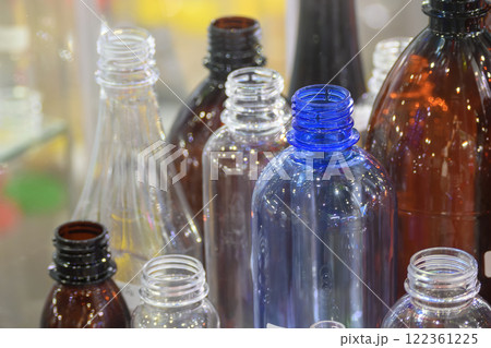 The various type of plastic bottles container. 122361225