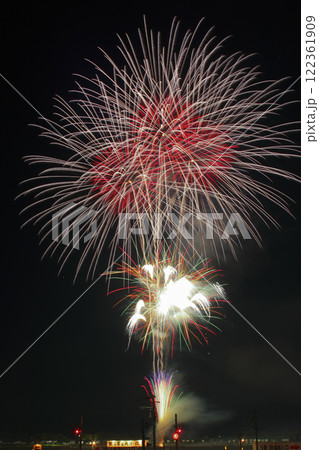 大曲の花火 全国花火競技大会 創造花火  122361909