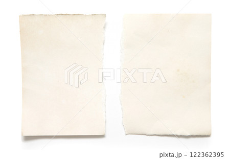 Old paper isolated on white background. Paper grunge 122362395