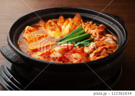 キムチ鍋 122362834