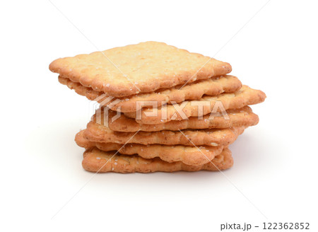 Cookies isolated on white. 122362852
