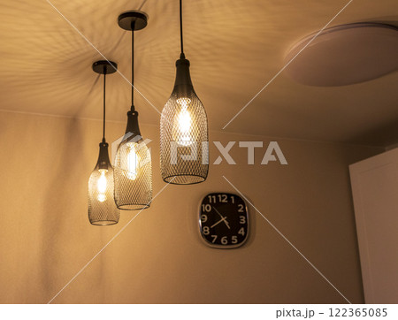 Decorative pedant lights in the modern apartment Decorative pedant lights in the modern apartment 122365085