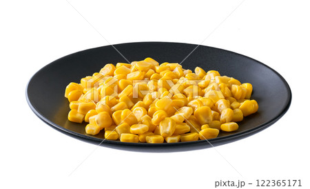 Black ceramic bowl with canned food maize isolated on white background. 122365171