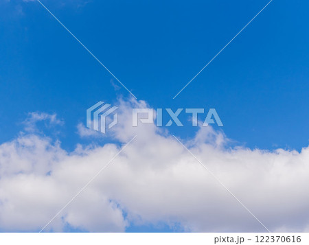 1月の青空と白い雲229 122370616