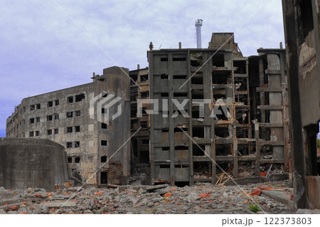 世界遺産・軍艦島（端島）《長崎》 122373803