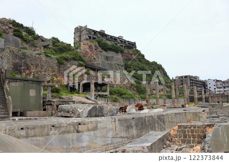 世界遺産・軍艦島（端島）《長崎》 122373844