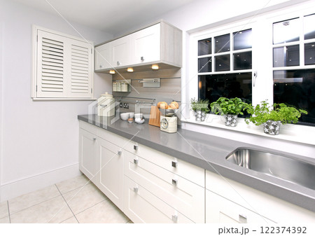 Modern kitchen Modern kitchen 122374392