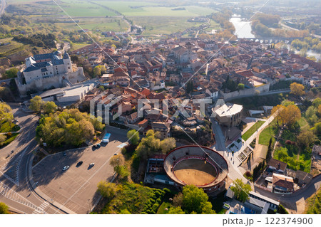 Aerial view of Simancas overlooking bullring and medieval castle 122374900