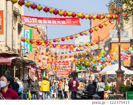 春節・旧正月イメージ　台湾　※一部ソフトフォーカス 122375415