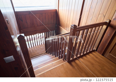 Beautiful Wooden Staircase Designed to Enhance Natural Light and Create Harmony in Spaces 122375515