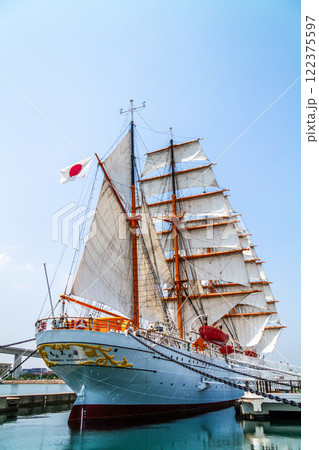 (とやまビューポイント) 初夏の海王丸パーク 総帆展帆 5月 (とやまビューポイント) 初夏の海王丸パーク 総帆展帆 5月 122375597