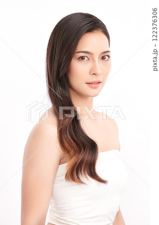 Beautiful young asian woman with clean fresh skin on white background, Face care, Facial treatment, Cosmetology, beauty and spa, Asian women portrait. Beautiful young asian woman with clean fresh skin on white background, Face care, Facial treatment, Cosmetology, beauty and spa, Asian women portrait. 122376306