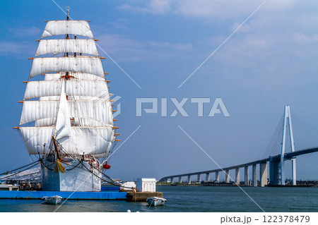 (とやまビューポイント) 初夏の海王丸パーク 総帆展帆 5月 (とやまビューポイント) 初夏の海王丸パーク 総帆展帆 5月 122378479