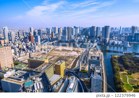 日本の東京都市景観 令和7年・新時代へ。築地市場跡地などを望む。再開発へ…＝1月23日 122379946