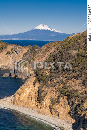 《静岡県》雲見千貫門から望む富士山・西伊豆 《静岡県》雲見千貫門から望む富士山・西伊豆 122380483