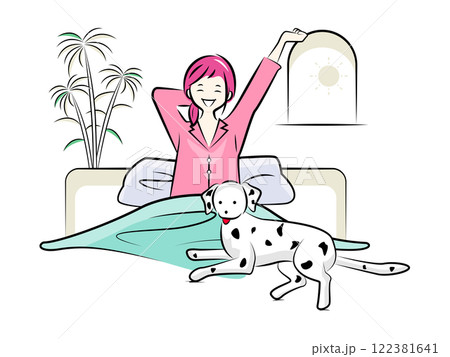 ベッドで起きる女性(ママ)と犬(ダルメシアン)爽やかな朝｜家族シリーズ 122381641