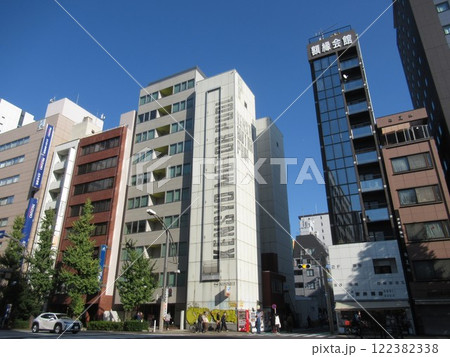 上野三丁目付近 122382338