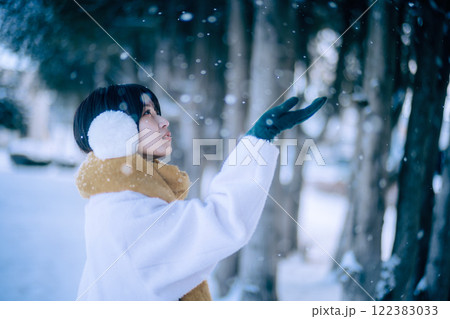 北海道で彼女デート 122383033