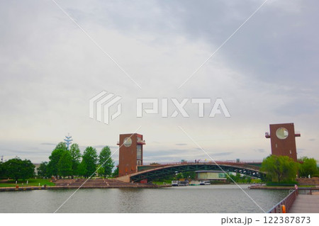 富岩運河環水公園の天門橋 122387873
