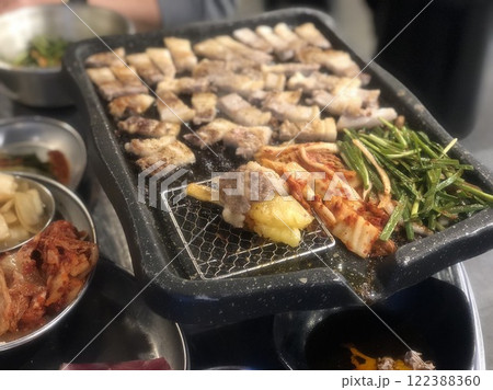 サムギョプサル 122388360