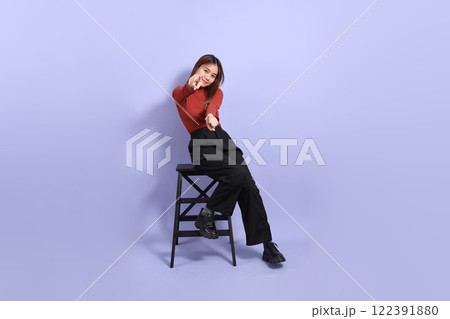 Cute Asian Woman Cute Asian Woman 122391880