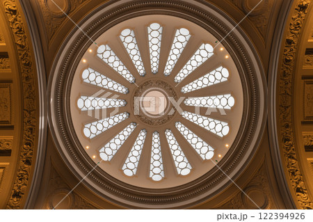 Ornate Ceiling of the Fitzwilliam Museum in Cambridge. Stunning Classical Architecture Ornate Ceiling of the Fitzwilliam Museum in Cambridge. Stunning Classical Architecture 122394926