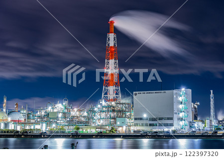 四日市　工業地帯の夜景　名古屋 122397320