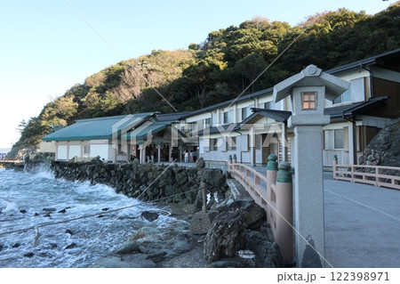 お伊勢参り、二見興玉神社(夫婦岩) 122398971