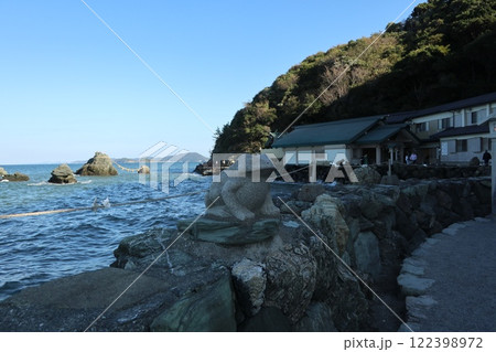 お伊勢参り、二見興玉神社(夫婦岩) 122398972