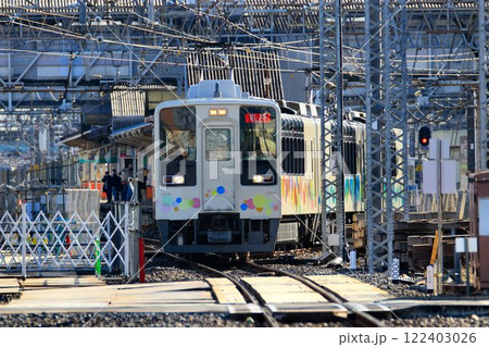 春日部発→会津田島行きの臨時特急【スカイツリートレイン】634系 ～春日部駅にて 122403026