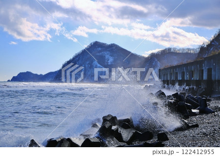 冬の海岸 122412955