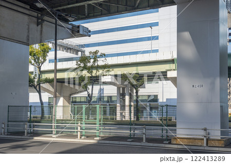 大阪市　中央大通と阪神高速 122413289