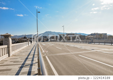 京都市左京区　出町柳駅周辺の街並み 122414189