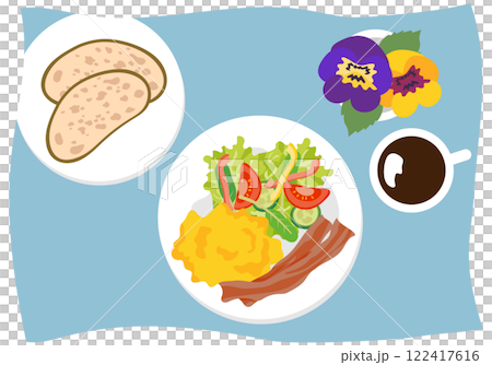 炒蛋和培根的時尚西式早餐 炒蛋和培根的時尚西式早餐 122417616