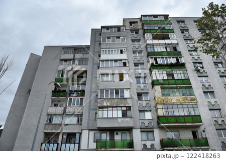 Suburban neighborhood built in communism. Post Soviet concrete flat of blocks 122418263