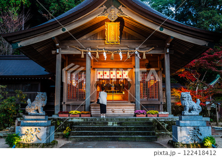 宝満宮竈門神社の紅葉ライトアップ【福岡県太宰府市】 宝満宮竈門神社の紅葉ライトアップ【福岡県太宰府市】 122418412