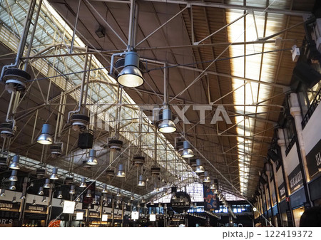 リスボンのマーケット 122419372