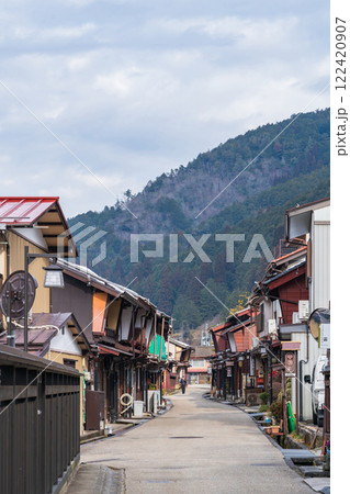 郡上八幡の古い町並み〈岐阜県郡上市〉 122420907