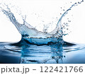 爽やかな水しぶき 122421766