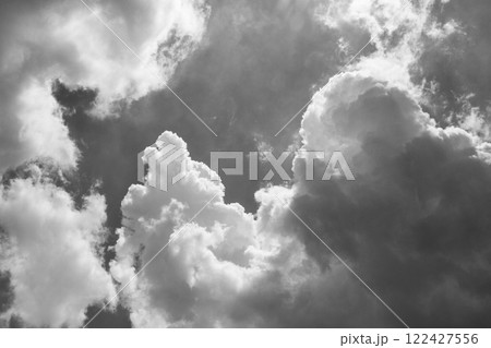 サンパウロの夏の入道雲と空 ブラジル サンパウロの夏の入道雲と空 ブラジル 122427556