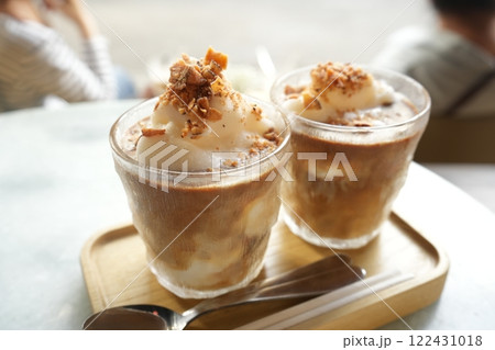 ベトナム ココナッツコーヒー 122431018