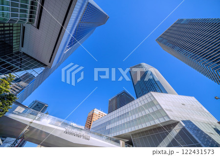 日本の東京都市景観 希望の光…虎ノ門ヒルズステーションタワーやビル群などを望む=令和7年1月18日 日本の東京都市景観 希望の光…虎ノ門ヒルズステーションタワーやビル群などを望む=令和7年1月18日 122431573