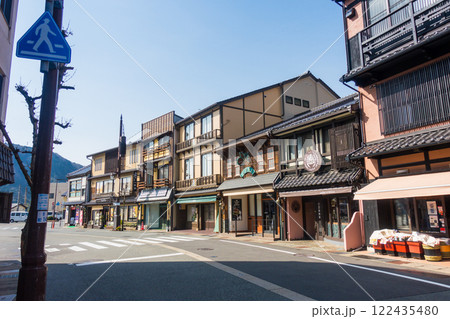 城崎温泉～駅通り商店街～(兵庫県-城崎温泉) 122435480